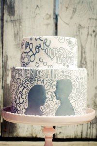 black-and-white-graffiti-wedding-cake