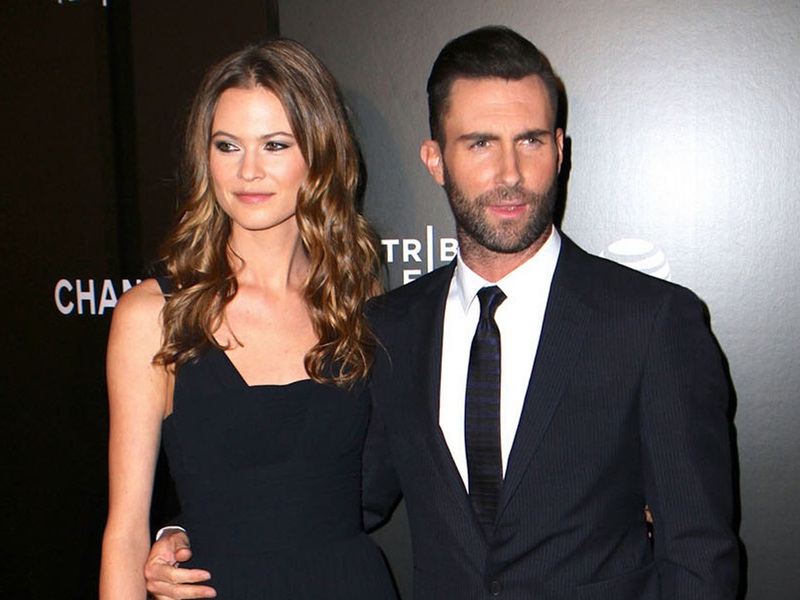 Behati-Prinsloo-and-Adam-Levine