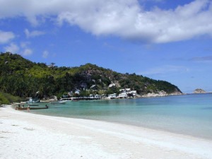 beach-honeymoon-place-malaysia-redang-island