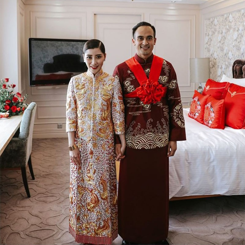 faliq and chryseis traditional chinese wear